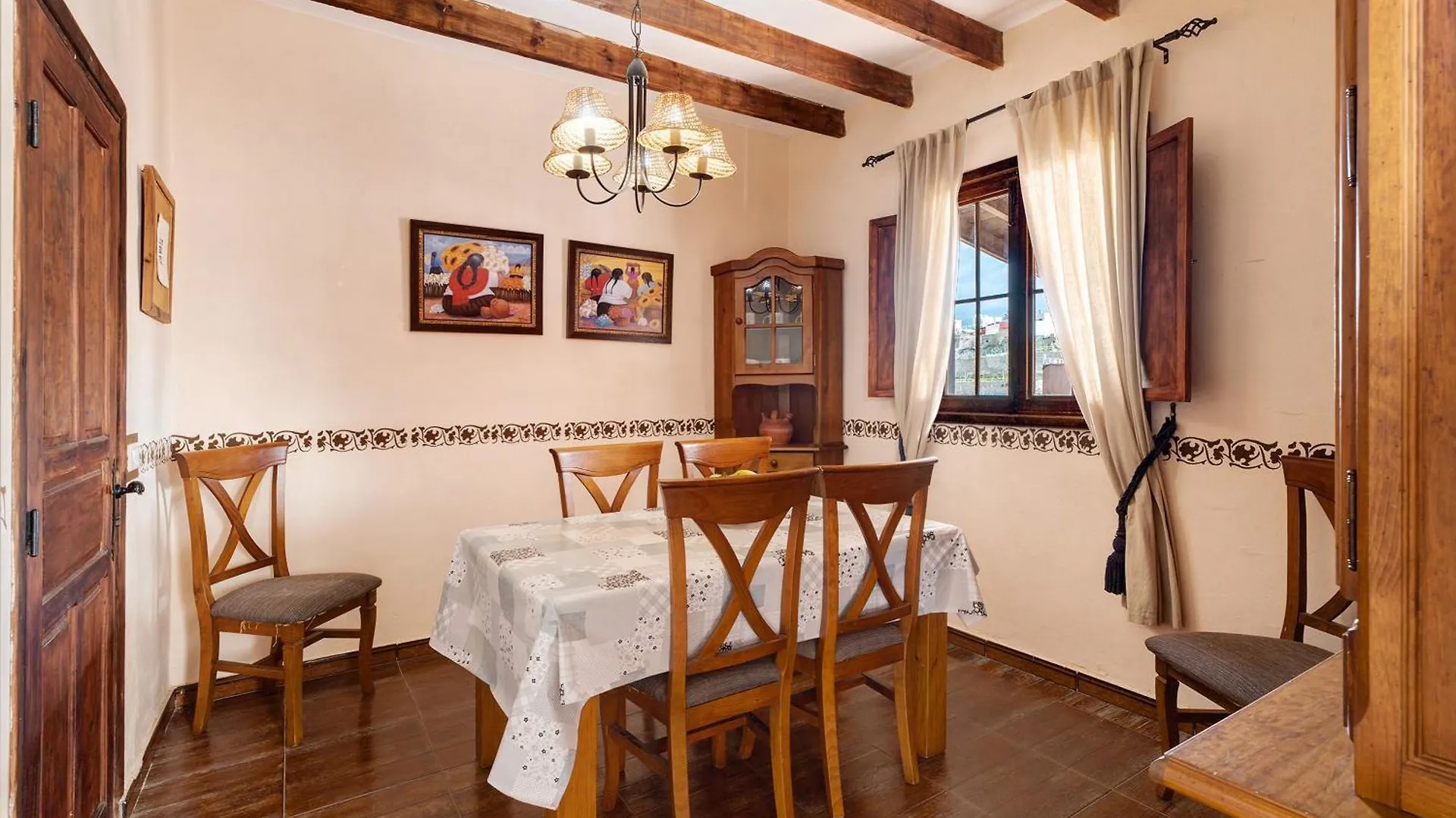 Casa Elvira Villa Chimiche Spain