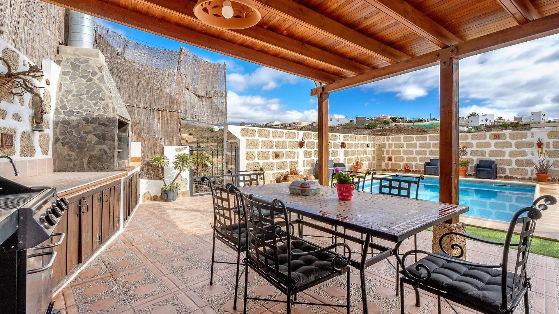 Casa Elvira Villa Chimiche