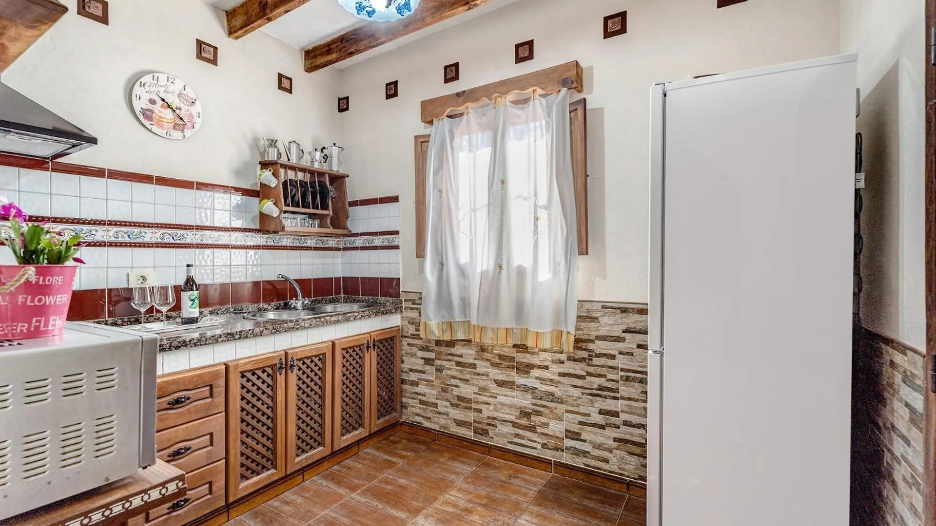 Casa Elvira Villa Chimiche